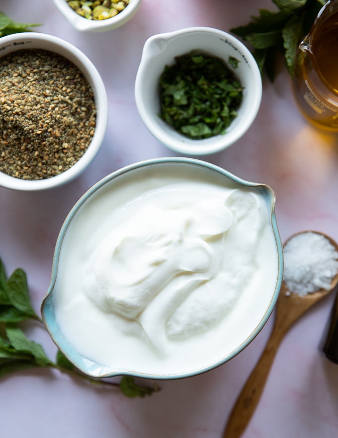 Labneh With Za'atar and Olive Oil - The Matbakh